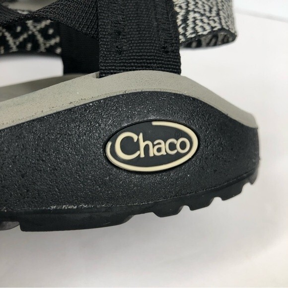 Chaco Classic Sandals Black White Diamond Aztec Print Women’s 6 - Picture 6 of 11